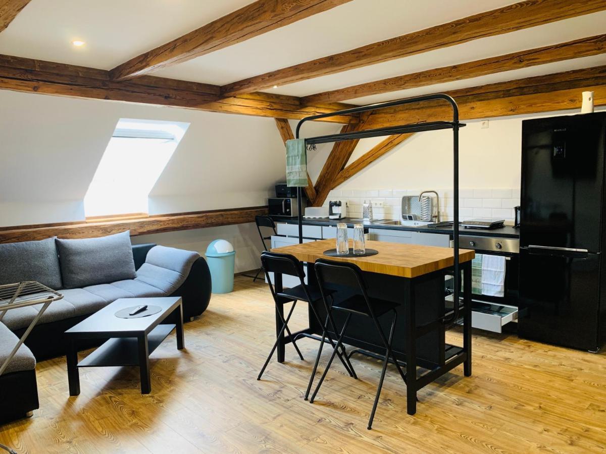 Studio-Apartments Boulevard Waldsassen Extérieur photo